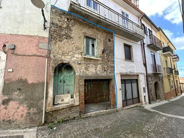 casa indipendente in vendita a Fontanarosa
