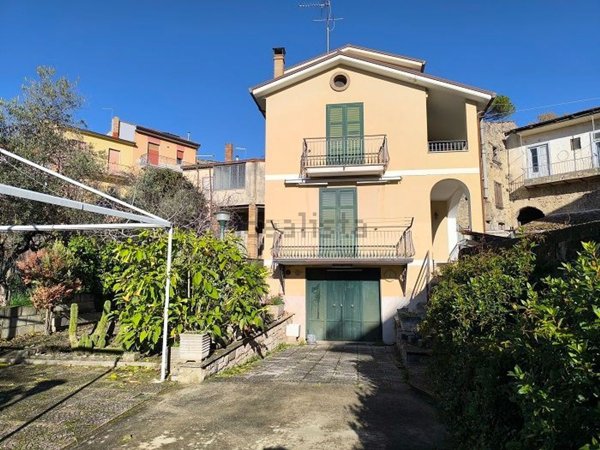 casa semindipendente in vendita a Fontanarosa