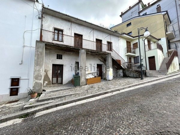 casa semindipendente in vendita a Fontanarosa