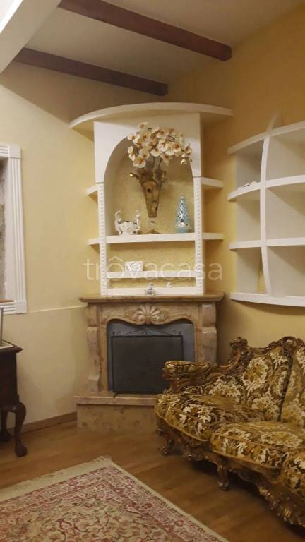 casa indipendente in vendita a Forino