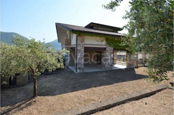 casa indipendente in vendita a Forino