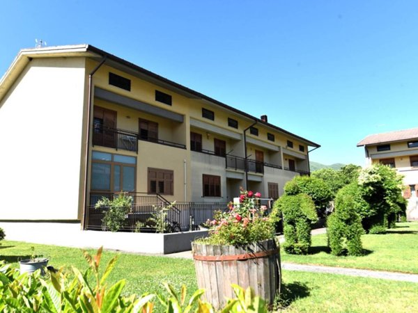 casa indipendente in vendita a Forino
