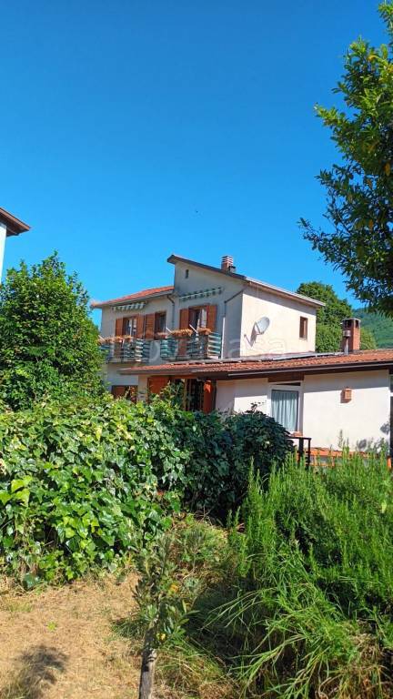 casa indipendente in vendita a Forino