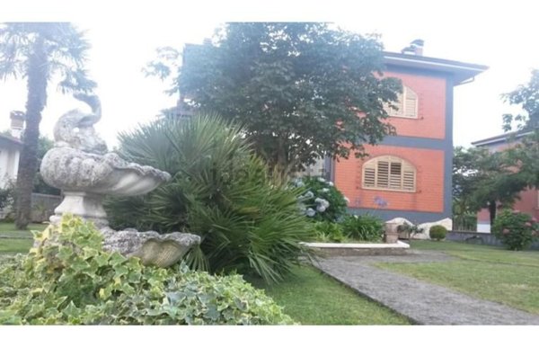 casa indipendente in vendita a Forino