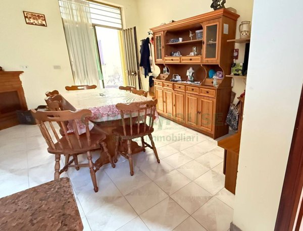 casa semindipendente in vendita a Forino