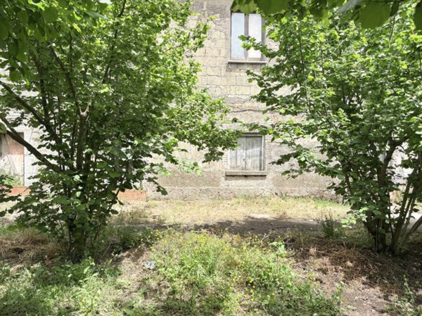 casa indipendente in vendita a Forino