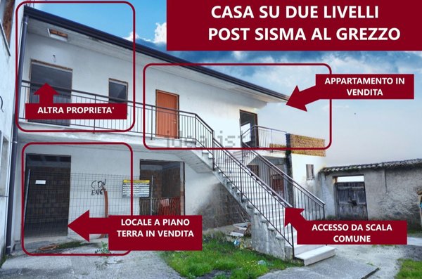 casa indipendente in vendita a Forino in zona Petruro