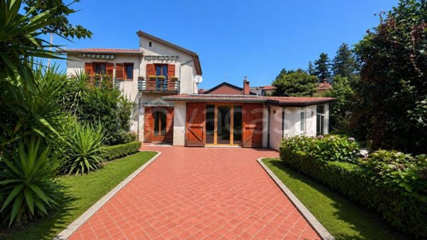 casa indipendente in vendita a Forino
