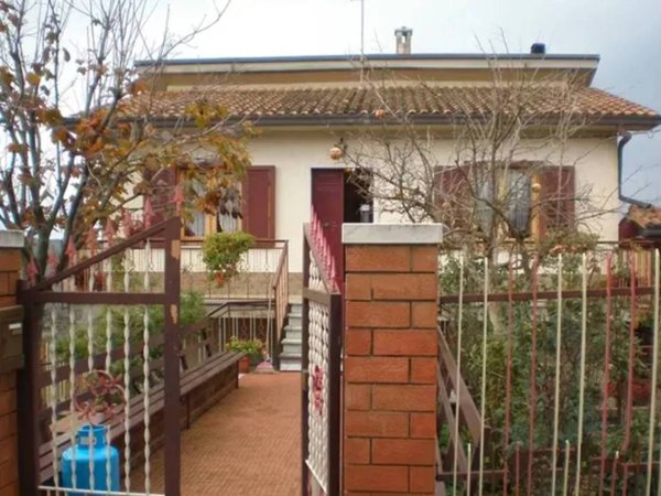 casa indipendente in vendita a Gesualdo