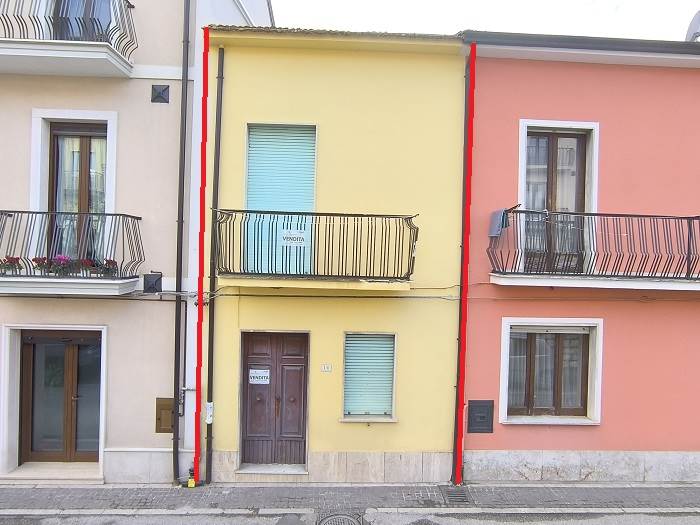 casa indipendente in vendita a Gesualdo