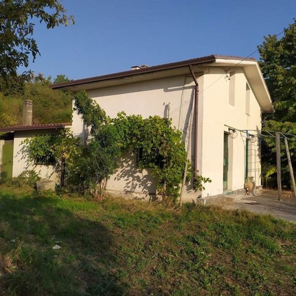 casa indipendente in vendita a Gesualdo