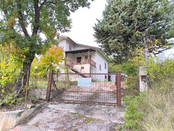 casa indipendente in vendita a Gesualdo