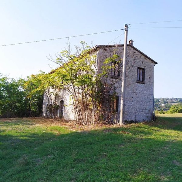 casa indipendente in vendita a Gesualdo