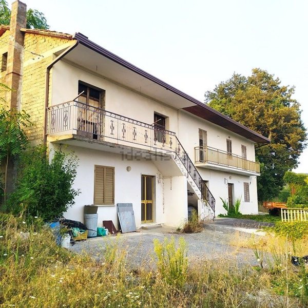 casa indipendente in vendita a Gesualdo