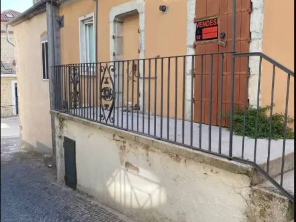 casa indipendente in vendita a Greci