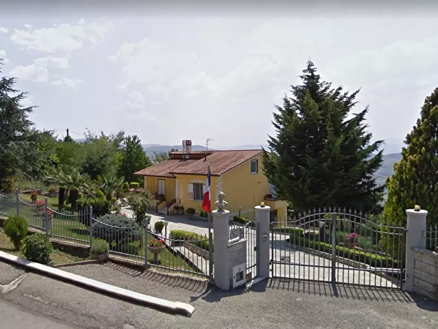 casa indipendente in vendita a Greci