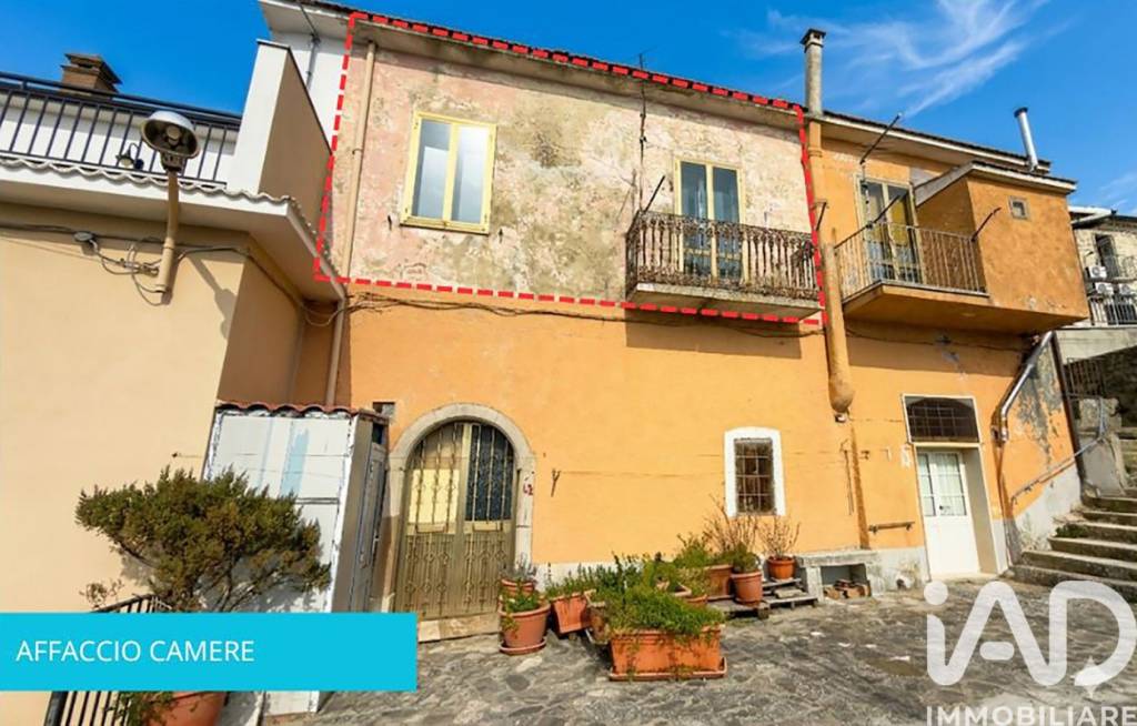 appartamento in vendita a Greci