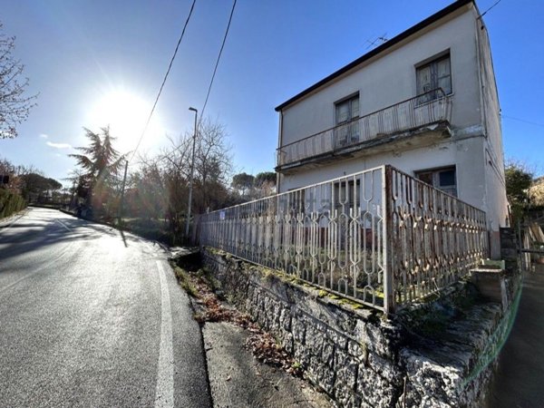 casa indipendente in vendita a Grottaminarda in zona Carpignano