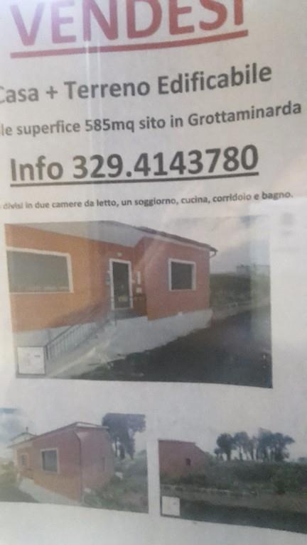 casa indipendente in vendita a Grottaminarda