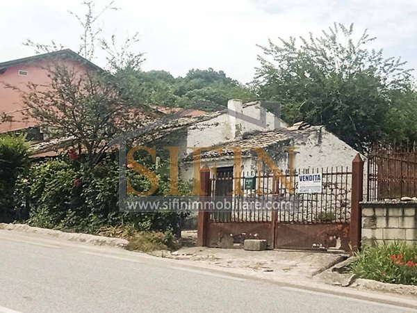 casa indipendente in vendita a Grottaminarda