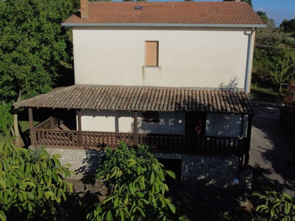 casa indipendente in vendita a Grottaminarda