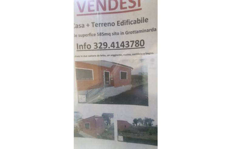 casa indipendente in vendita a Grottaminarda
