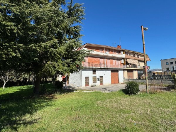 casa indipendente in vendita a Grottaminarda