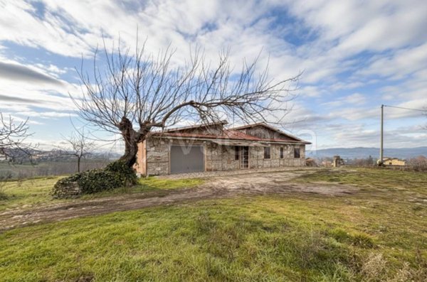 casa indipendente in vendita a Grottaminarda in zona Carpignano