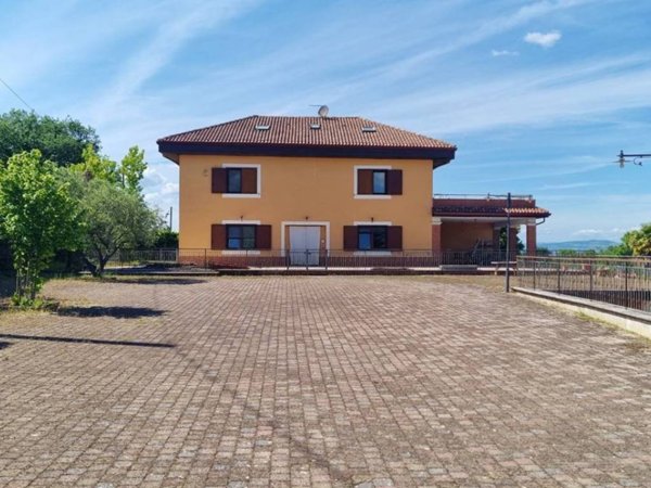 casa indipendente in vendita a Grottaminarda in zona Carpignano