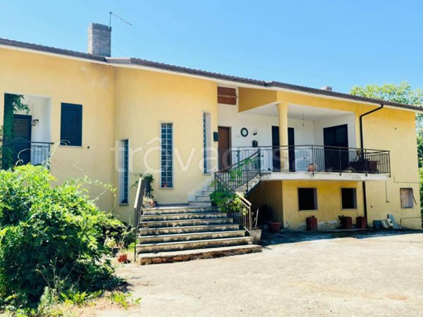 casa indipendente in vendita a Grottolella