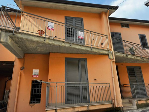casa indipendente in vendita a Grottolella