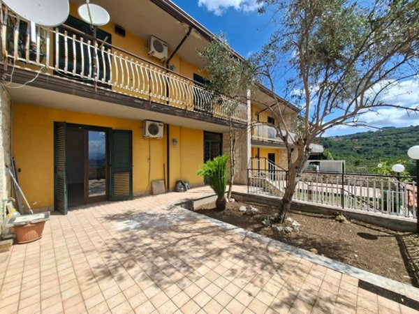 villa in vendita a Grottolella in zona Tropeani