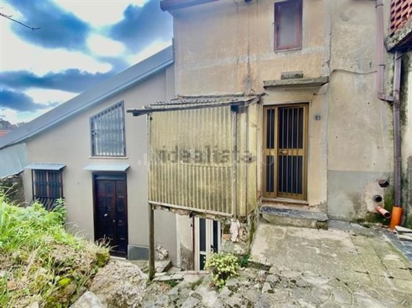 casa semindipendente in vendita a Grottolella
