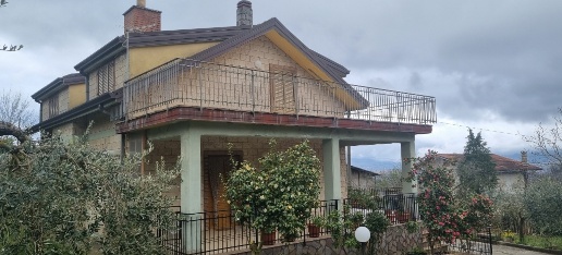 casa indipendente in vendita a Grottolella in zona Tropeani