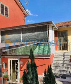 casa indipendente in vendita a Grottolella