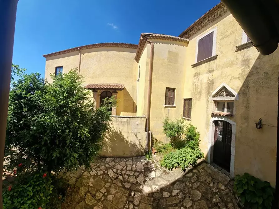 casa indipendente in vendita a Guardia Lombardi