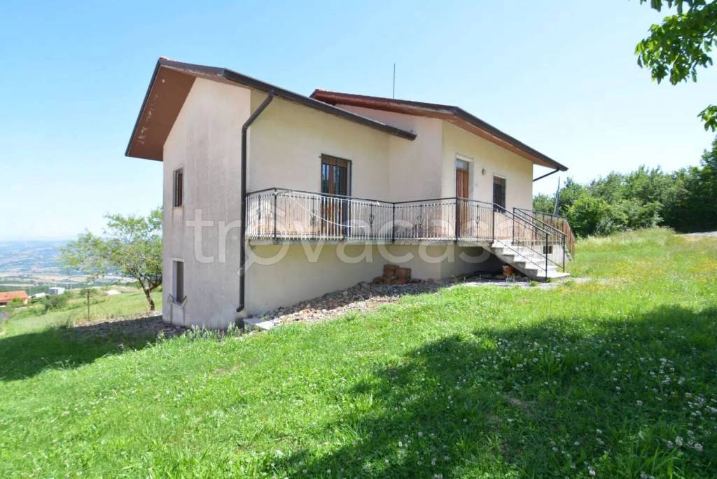 casa indipendente in vendita a Guardia Lombardi