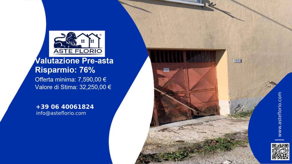 locale commerciale in vendita a Guardia Lombardi