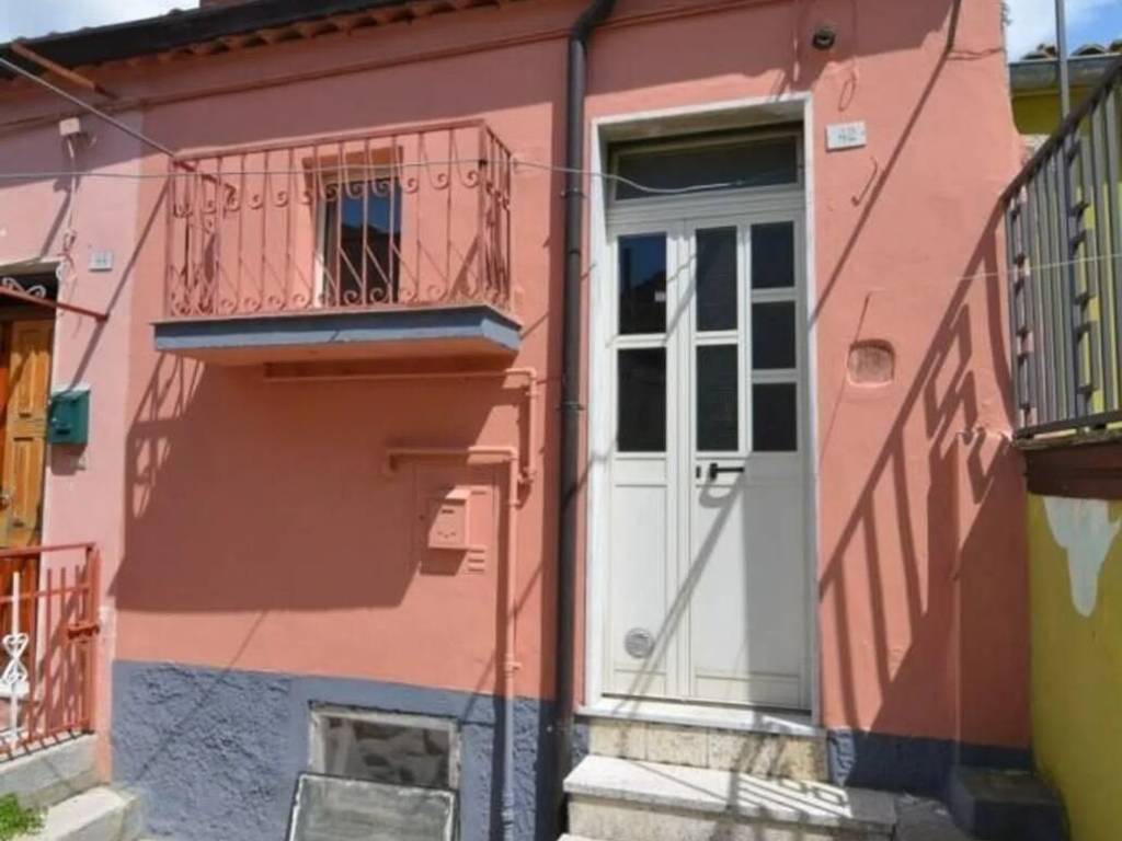 appartamento in vendita a Lacedonia
