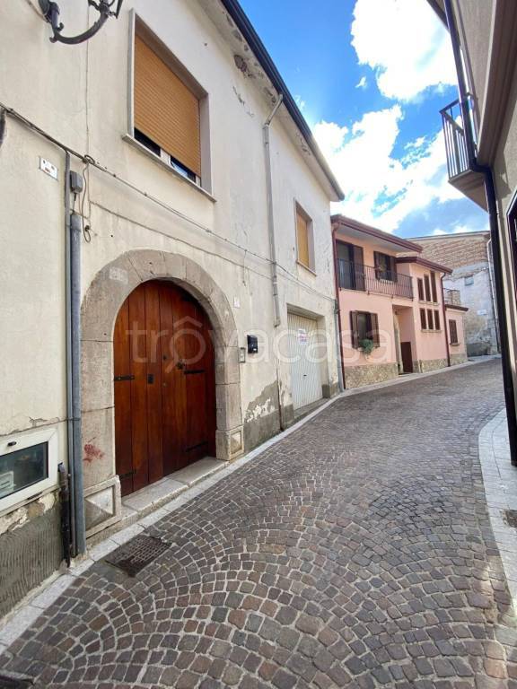 casa indipendente in vendita a Lapio