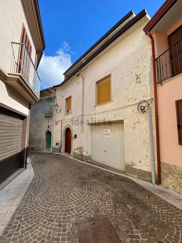 casa indipendente in vendita a Lapio