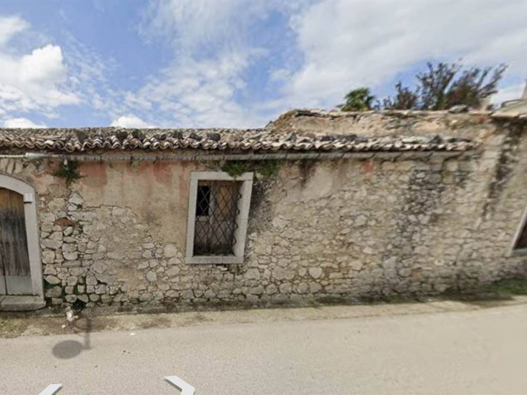 casa indipendente in vendita a Lapio