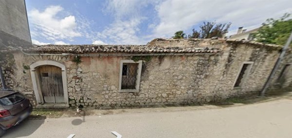 casa indipendente in vendita a Lapio