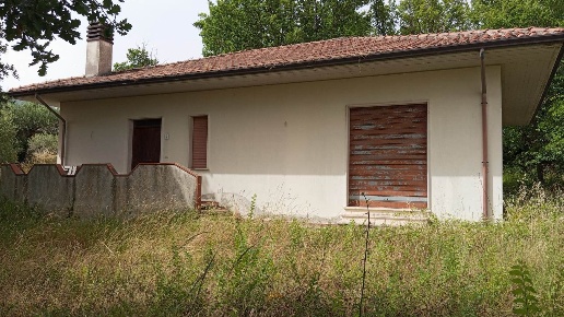 casa indipendente in vendita a Lapio