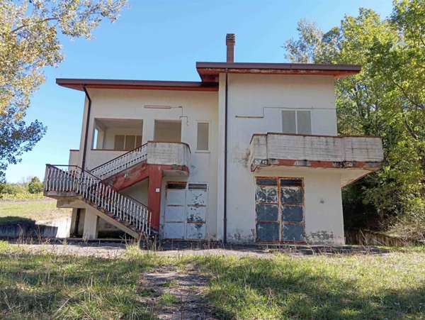 casa indipendente in vendita a Lapio