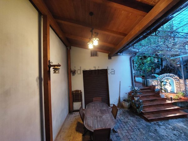 casa indipendente in vendita a Lapio