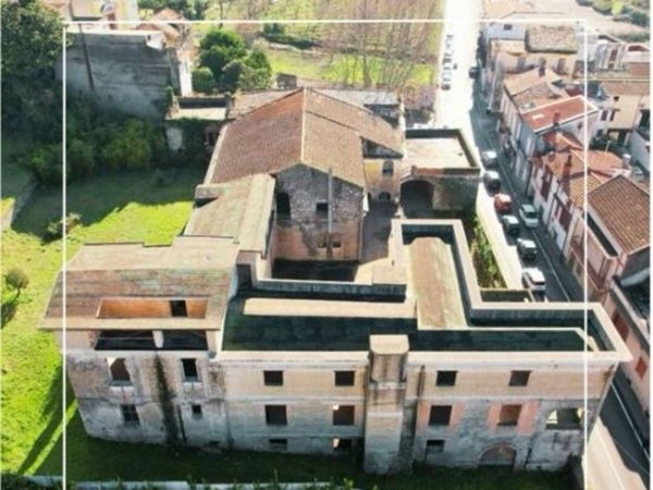intera palazzina in vendita a Lauro