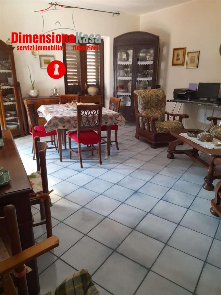 casa indipendente in vendita a Lauro