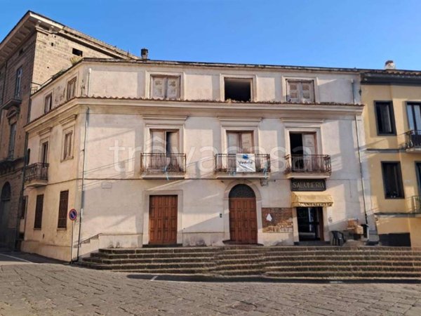 casa indipendente in vendita a Lauro