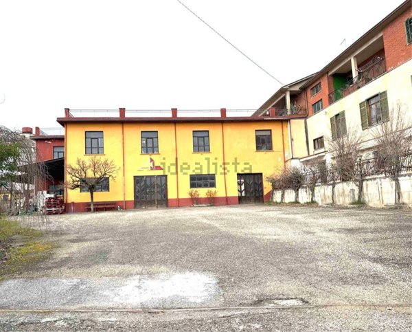 capannone in vendita a Lioni